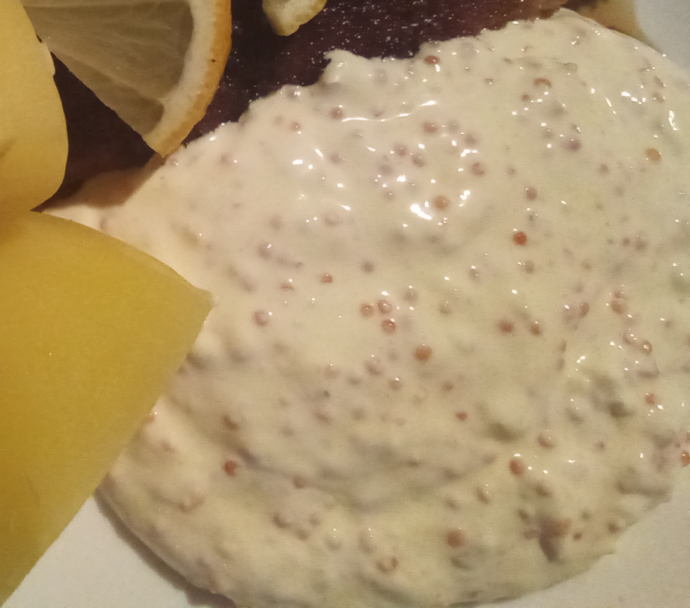 Red roe sauce